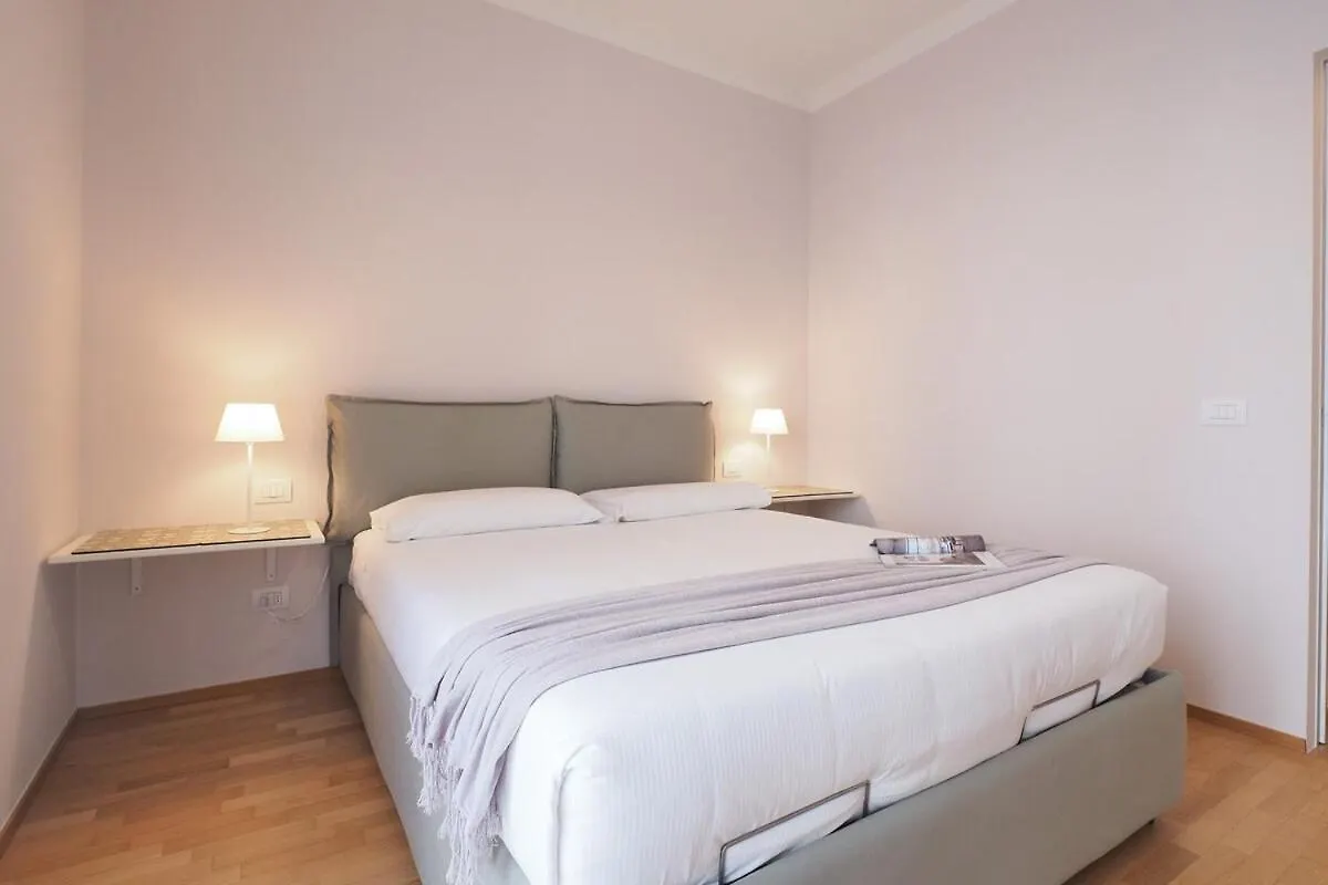 Quiet One Bedroom Near Tortona District Milan Italy