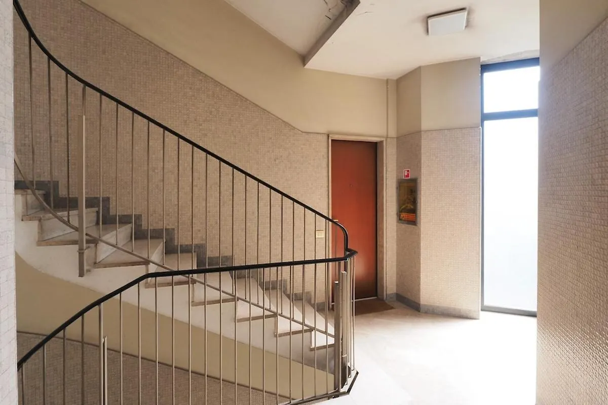 Quiet One Bedroom Near Tortona District Milan Apartment